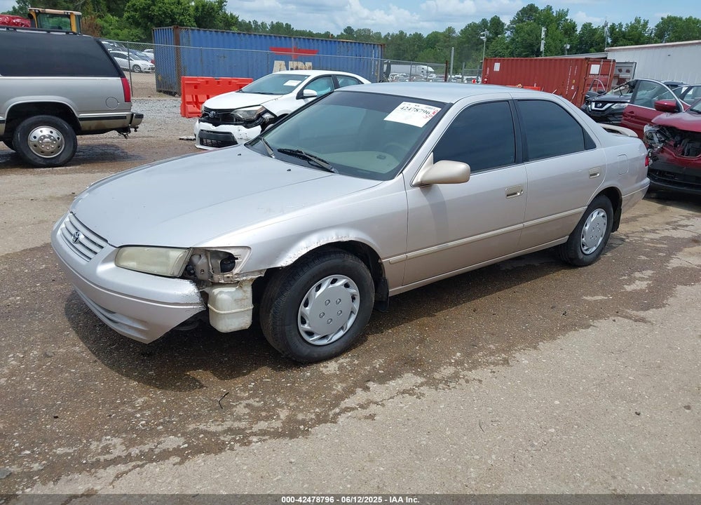 1999 TOYOTA CAMRY LE VIN: 4T1BG22K4XU574226
