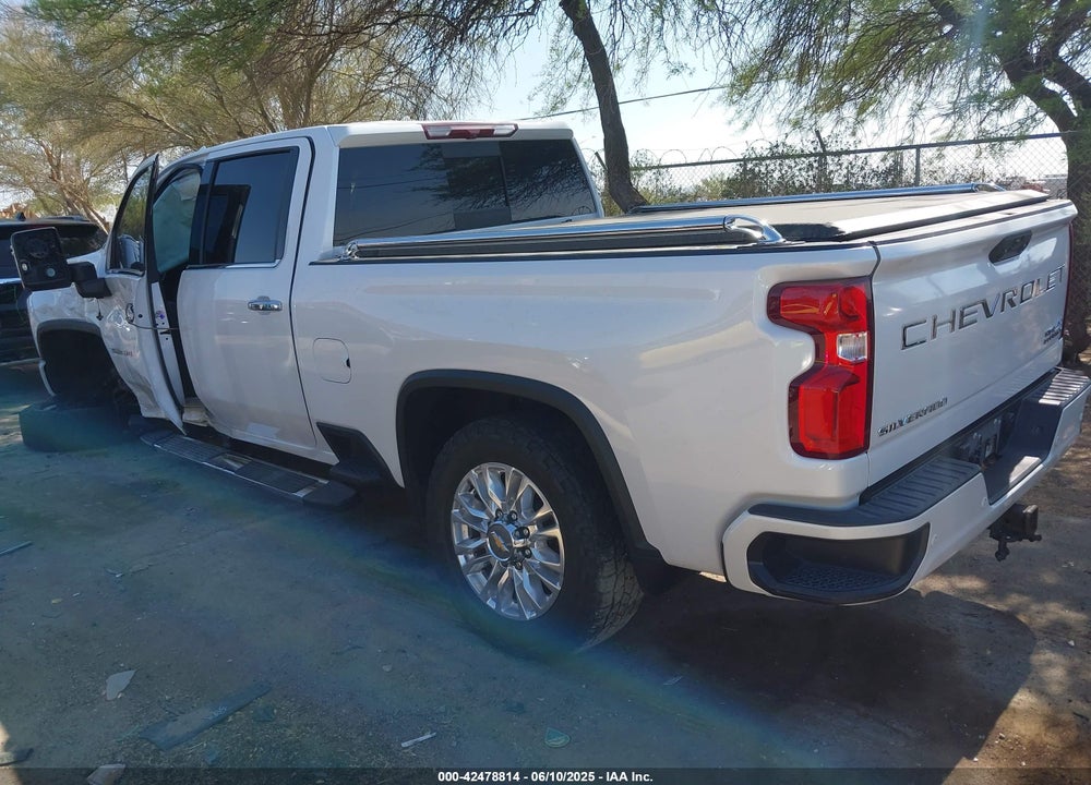 2022 CHEVROLET SILVERADO 3500HD 4WD  STANDARD BED HIGH COUNTRY VIN: 1GC4YVEY6NF162709
