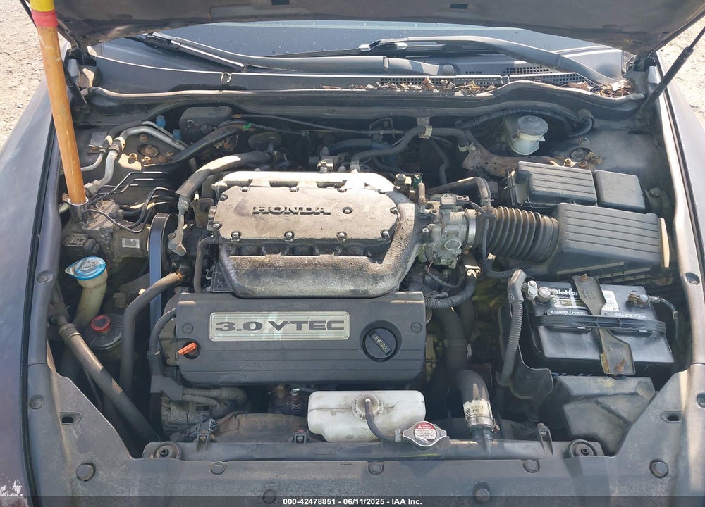 2003 HONDA ACCORD 3.0 EX VIN: 1HGCM665X3A074677