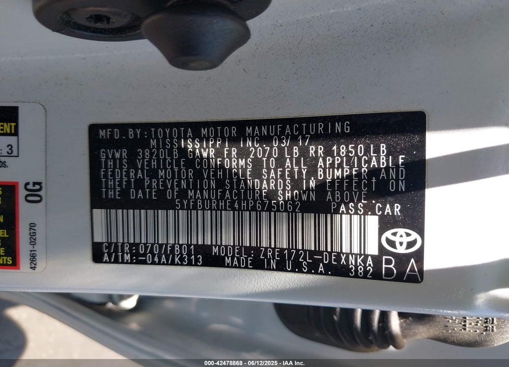 2017 TOYOTA COROLLA LE VIN: 5YFBURHE4HP675062