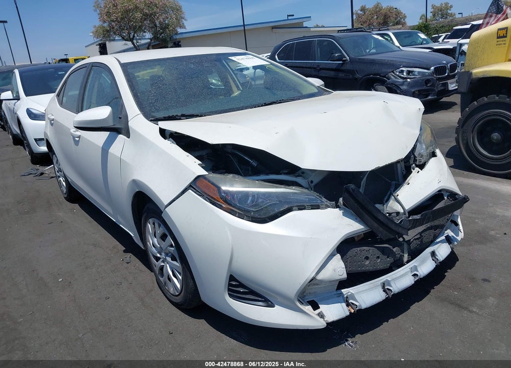 2017 TOYOTA COROLLA LE VIN: 5YFBURHE4HP675062