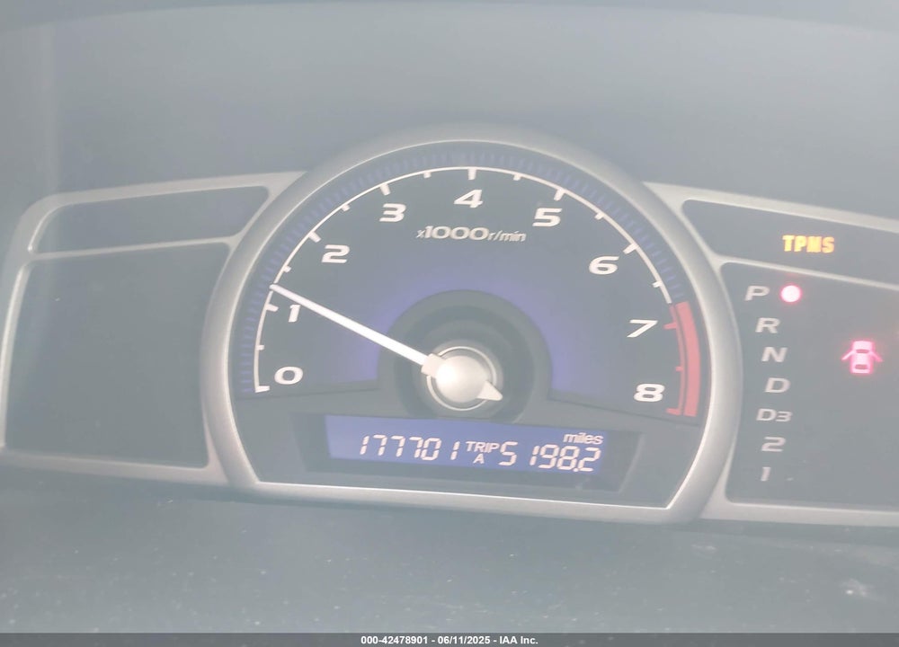 2008 HONDA CIVIC VIN: 2HGFA16888H329743