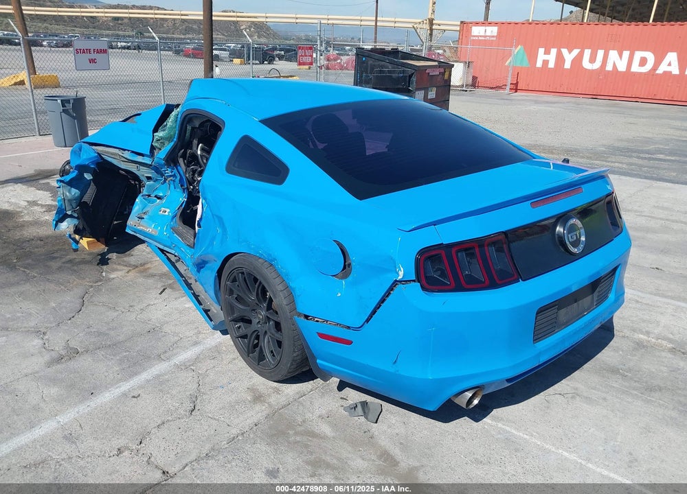 2014 FORD MUSTANG VIN: 1ZVBP8CF8E5240911