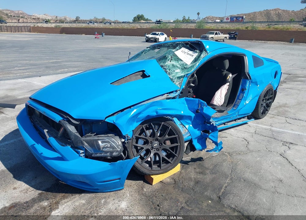 2014 FORD MUSTANG VIN: 1ZVBP8CF8E5240911