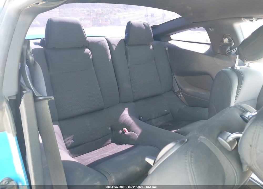 2014 FORD MUSTANG VIN: 1ZVBP8CF8E5240911