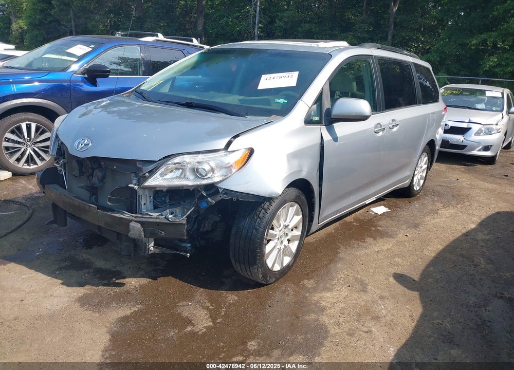 2014 TOYOTA SIENNA XLE 7 PASSENGER VIN: 5TDDK3DC0ES087274