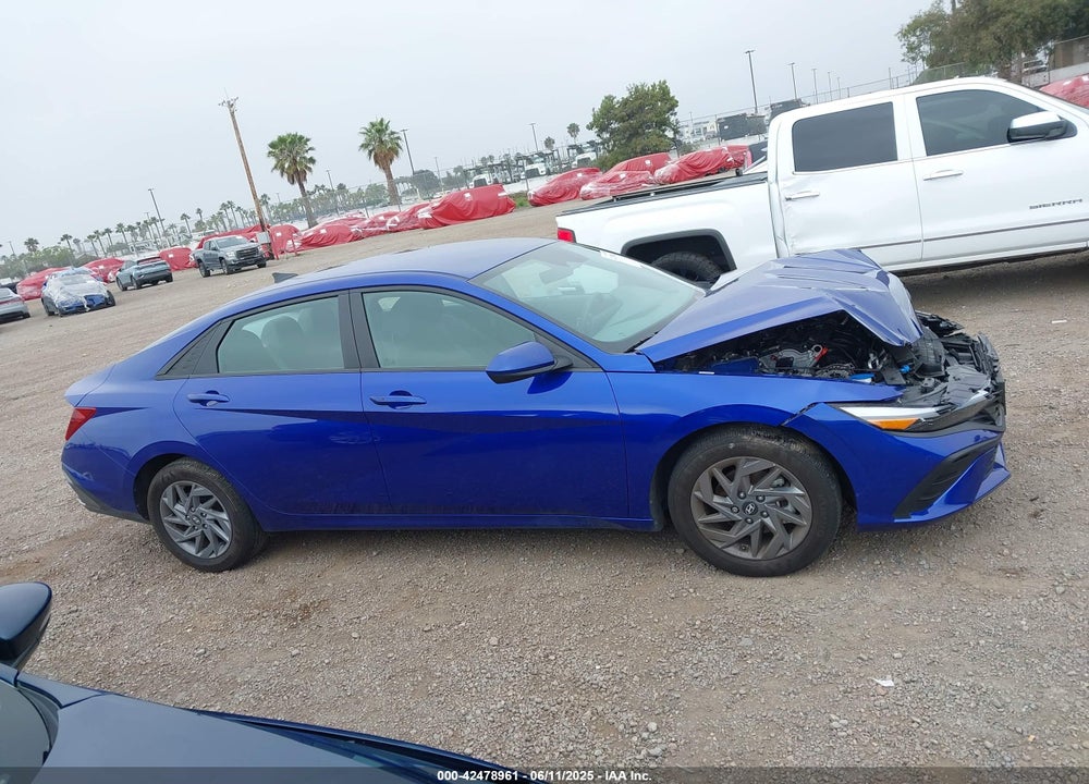 2024 HYUNDAI ELANTRA VIN: KMHLM4DG0RU740634
