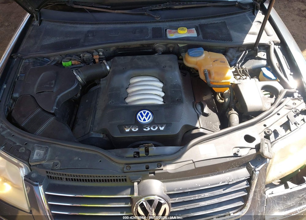 2002 VOLKSWAGEN PASSAT VIN: WVWRH63B22P348991