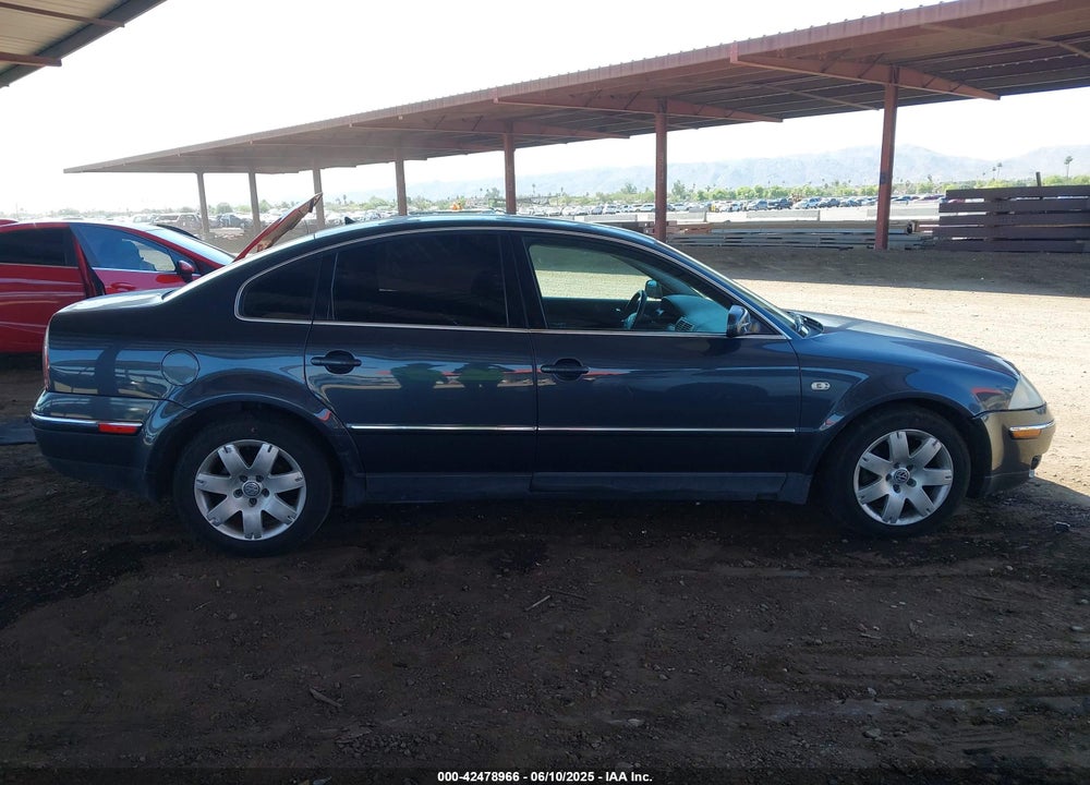 2002 VOLKSWAGEN PASSAT VIN: WVWRH63B22P348991