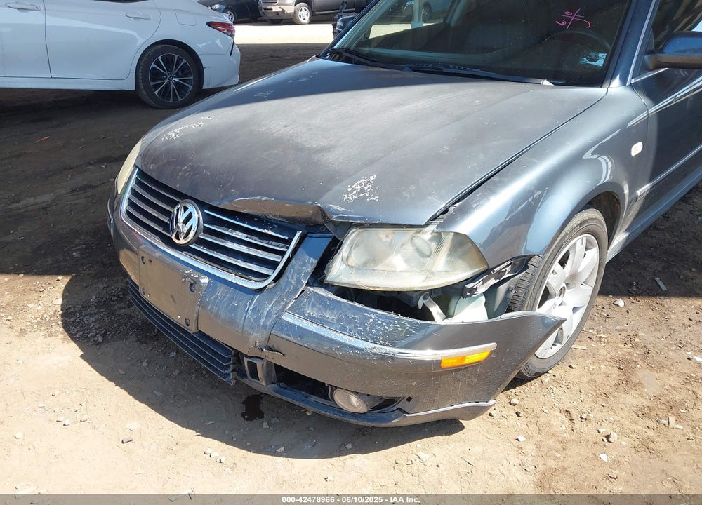 2002 VOLKSWAGEN PASSAT VIN: WVWRH63B22P348991