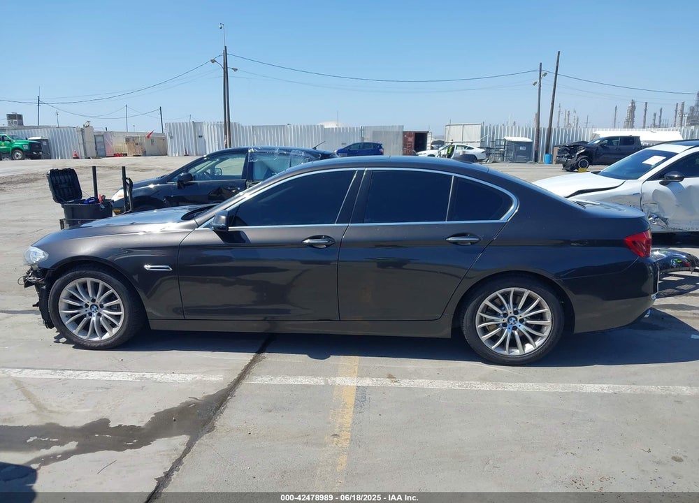 2014 BMW 5 SERIES VIN: WBA5A5C5XED511915