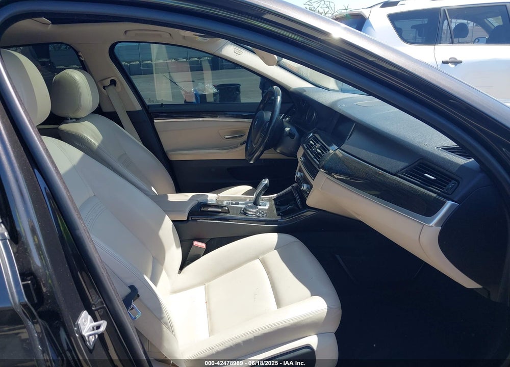 2014 BMW 5 SERIES VIN: WBA5A5C5XED511915
