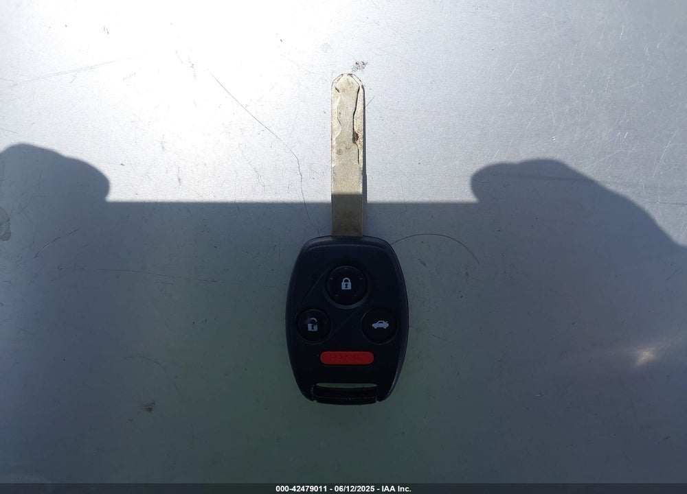 2005 HONDA ACCORD VIN: 1HGCM66835A078082