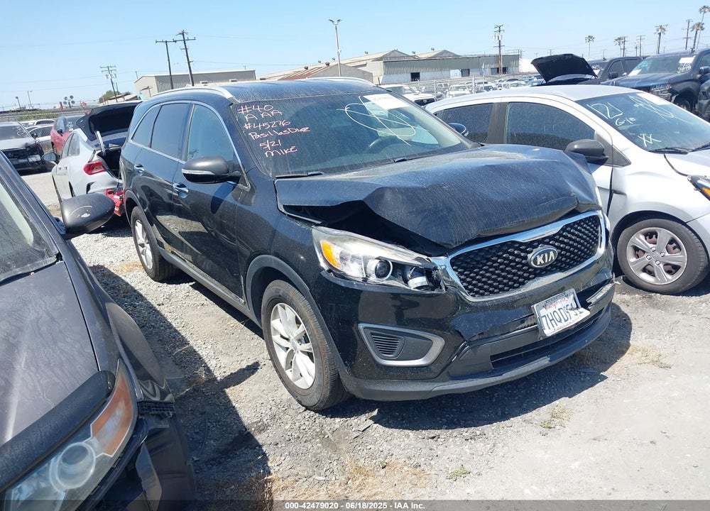 2016 KIA SORENTO 3.3L LX VIN: 5XYPGDA57GG037286