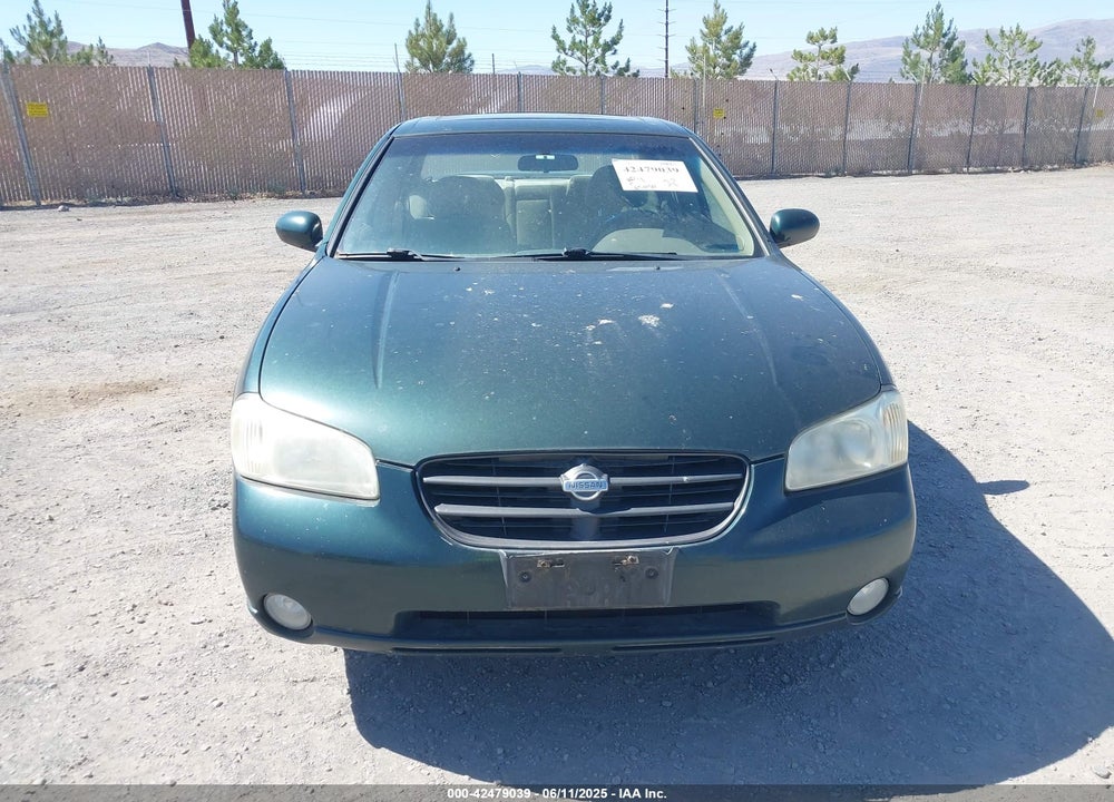 2000 NISSAN MAXIMA VIN: JN1CA31A8YT007617