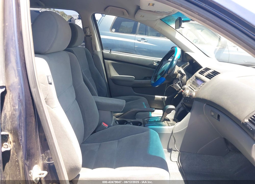 2007 HONDA ACCORD VIN: 1HGCM563X7A158903