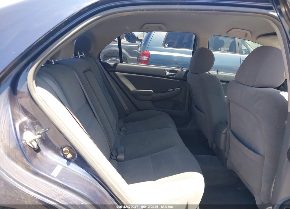 2007 HONDA ACCORD VIN: 1HGCM563X7A158903