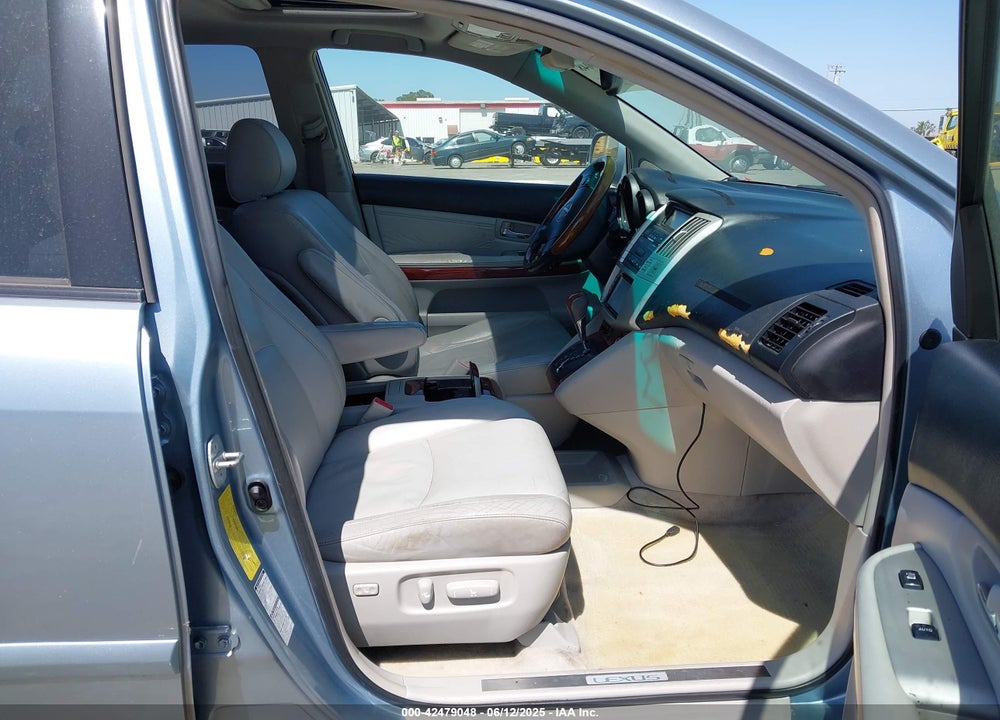 2006 LEXUS RX 330 VIN: JTJHA31U660105392