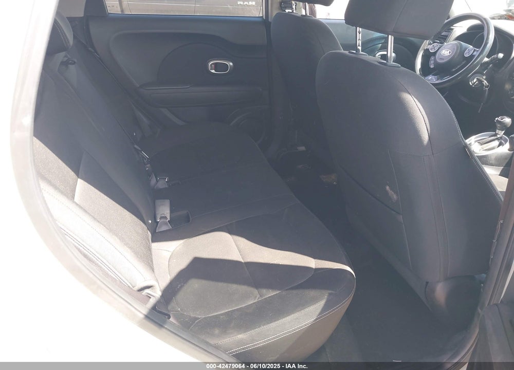 2014 KIA SOUL VIN: KNDJN2A20E7030695