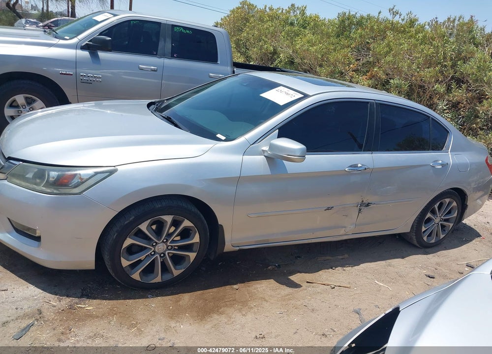 2013 HONDA ACCORD EX-L V-6 VIN: 1HGCR3F84DA018441