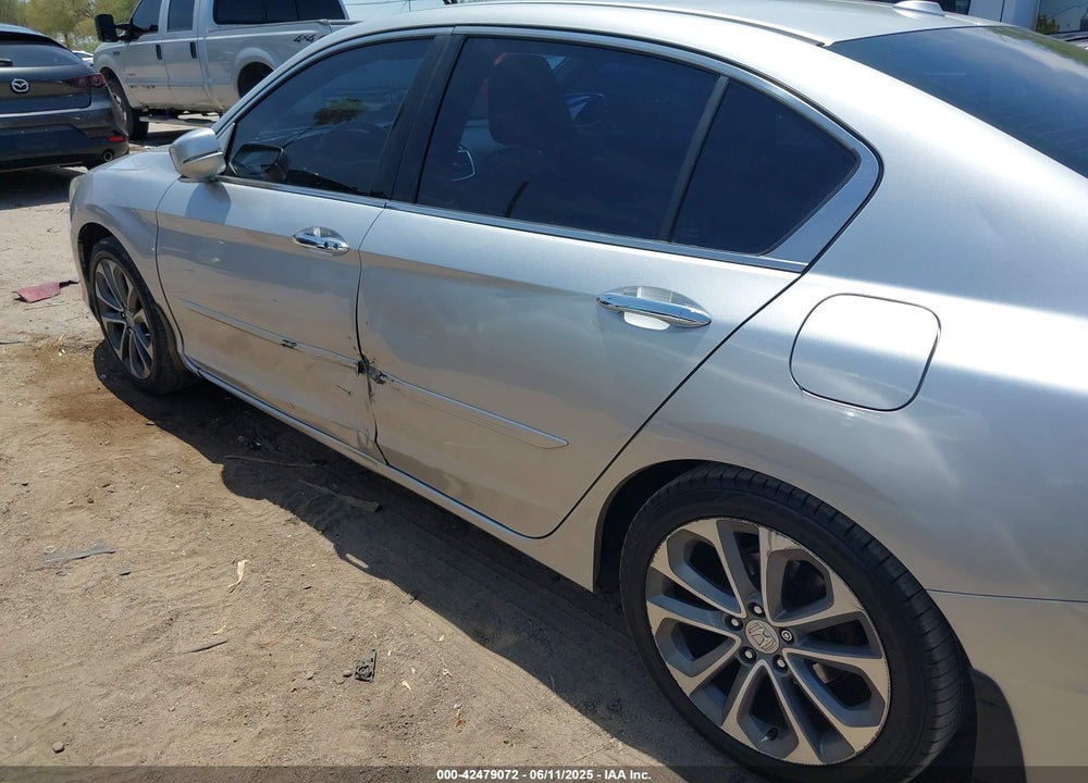 2013 HONDA ACCORD EX-L V-6 VIN: 1HGCR3F84DA018441