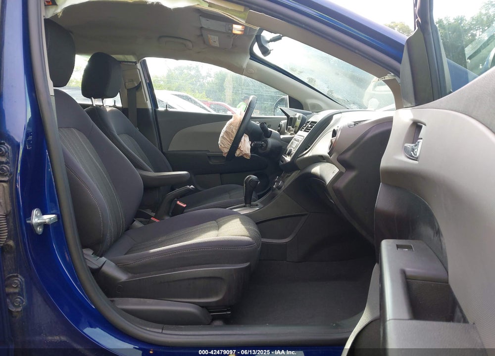 2014 CHEVROLET SONIC VIN: 1G1JC5SH8E4204467