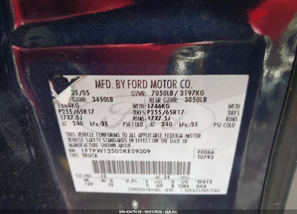 2005 FORD F-150 LARIAT/XLT VIN: 1FTPW12505KE59309