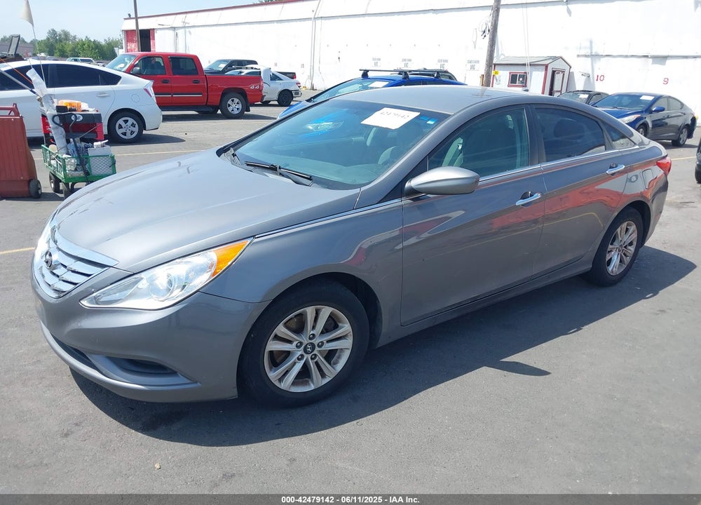 2013 HYUNDAI SONATA VIN: 5NPEB4AC9DH632648