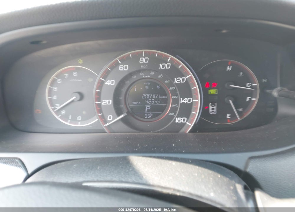 2013 HONDA ACCORD VIN: 1HGCR2F51DA082694