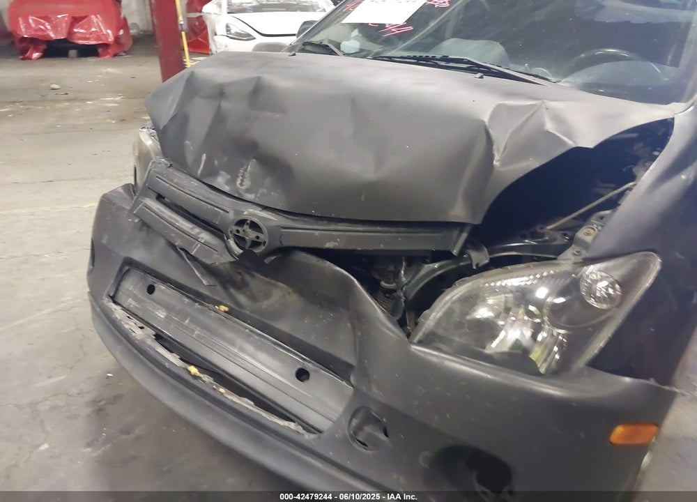 2005 SCION XA VIN: JTKKT624550105622