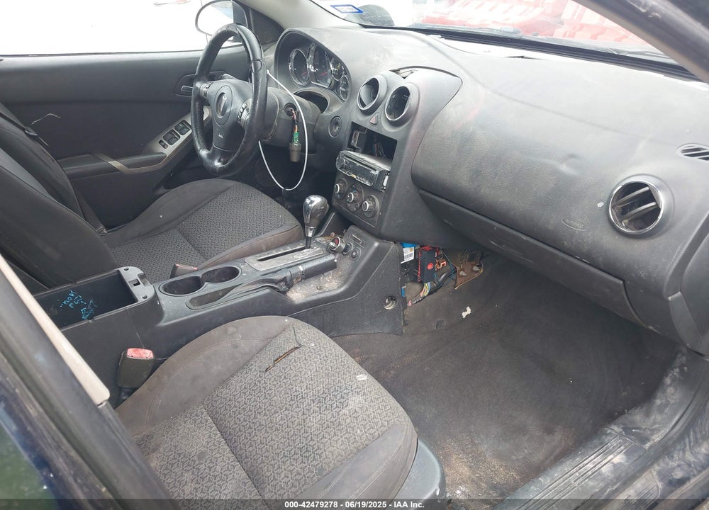 2008 PONTIAC G6 VIN: 1G2ZG57B984151841