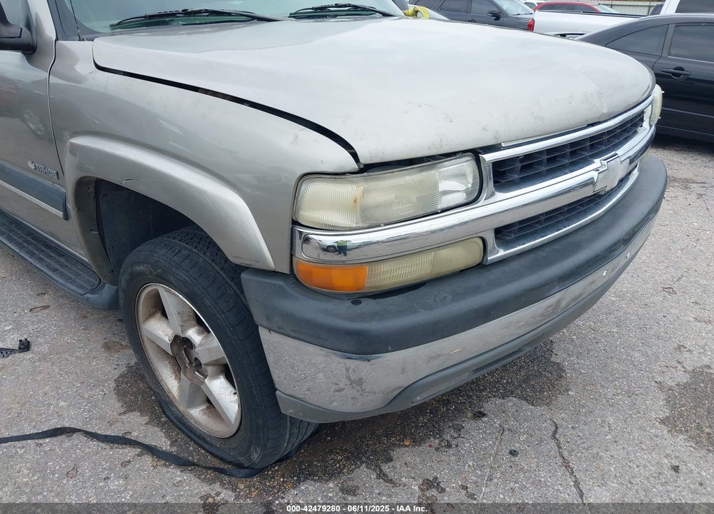 2002 CHEVROLET TAHOE LS VIN: 1GNEC13Z32R304720