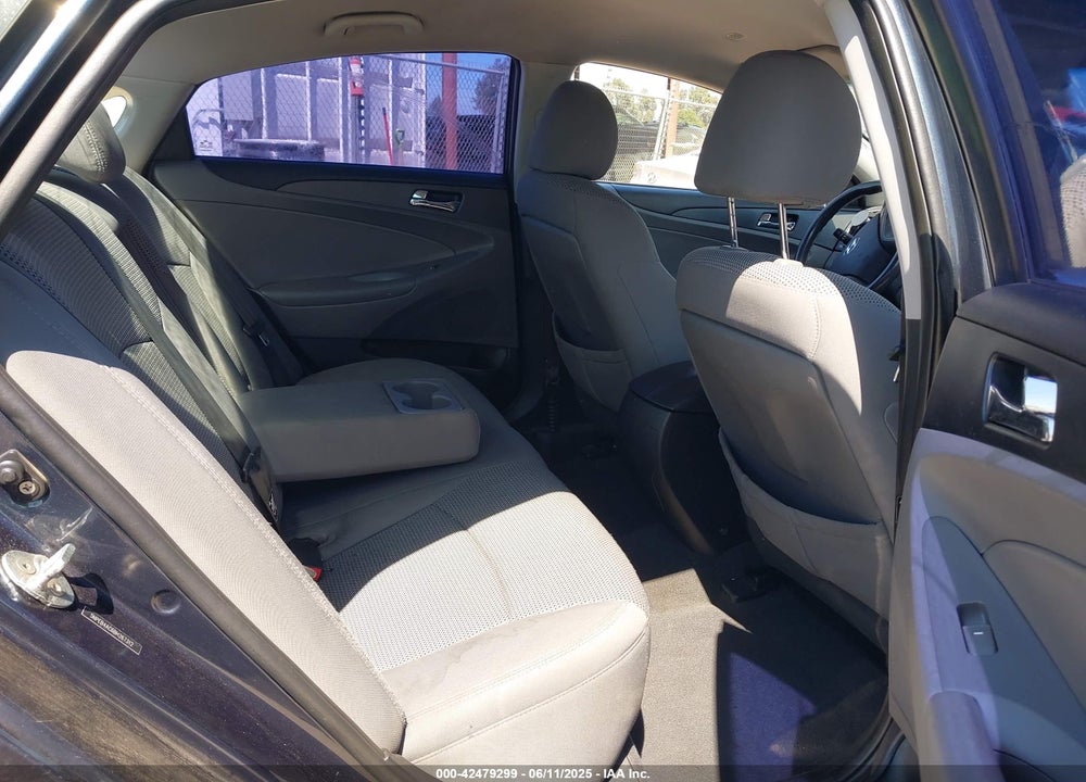 2011 HYUNDAI SONATA GLS VIN: 5NPEB4AC6BH267312