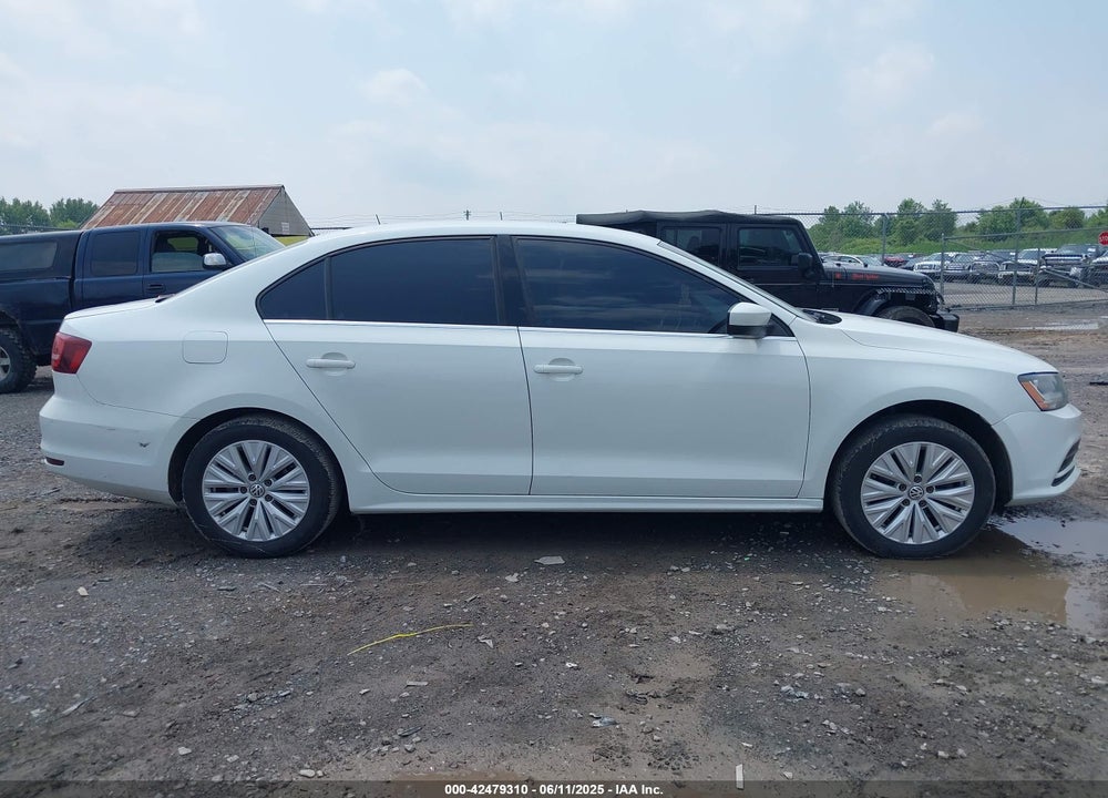 2017 VOLKSWAGEN JETTA VIN: 3VW2B7AJ5HM291068