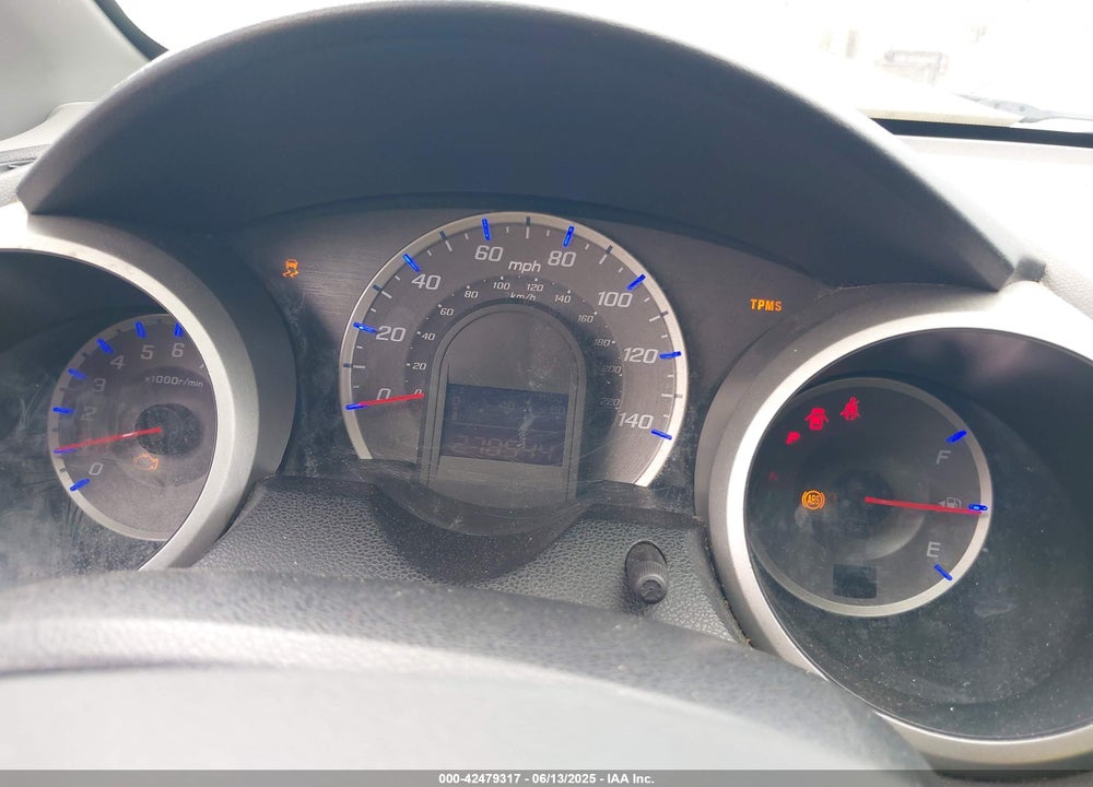 2010 HONDA FIT VIN: JHMGE8H61AC018495