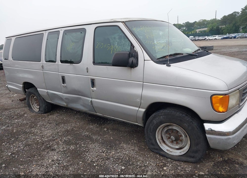 2003 FORD E-350 SUPER DUTY XL/XLT VIN: 1FBSS31L33HB64088