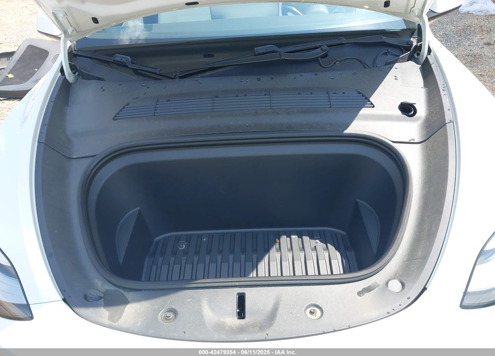 2020 TESLA MODEL Y VIN: 5YJYGDEF9LF046757