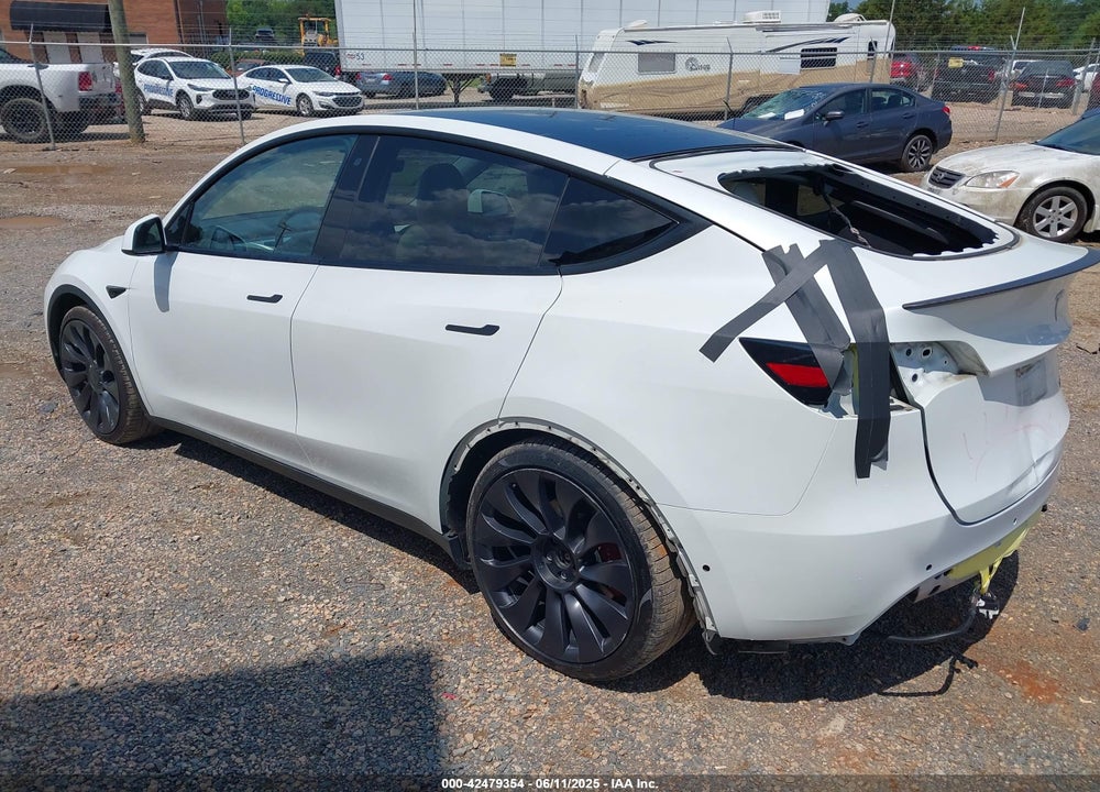 2020 TESLA MODEL Y VIN: 5YJYGDEF9LF046757