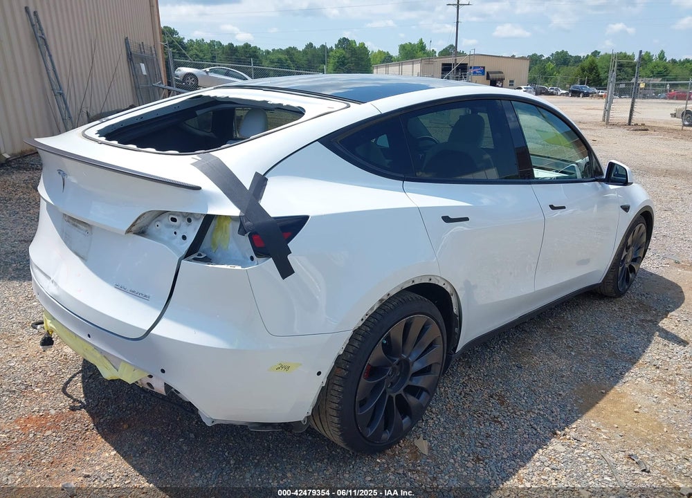 2020 TESLA MODEL Y VIN: 5YJYGDEF9LF046757