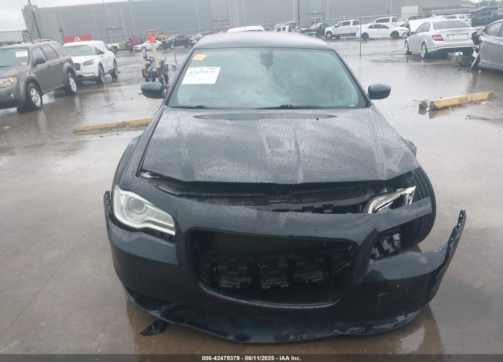 2015 CHRYSLER 300 VIN: 2C3CCAAG8FH743021