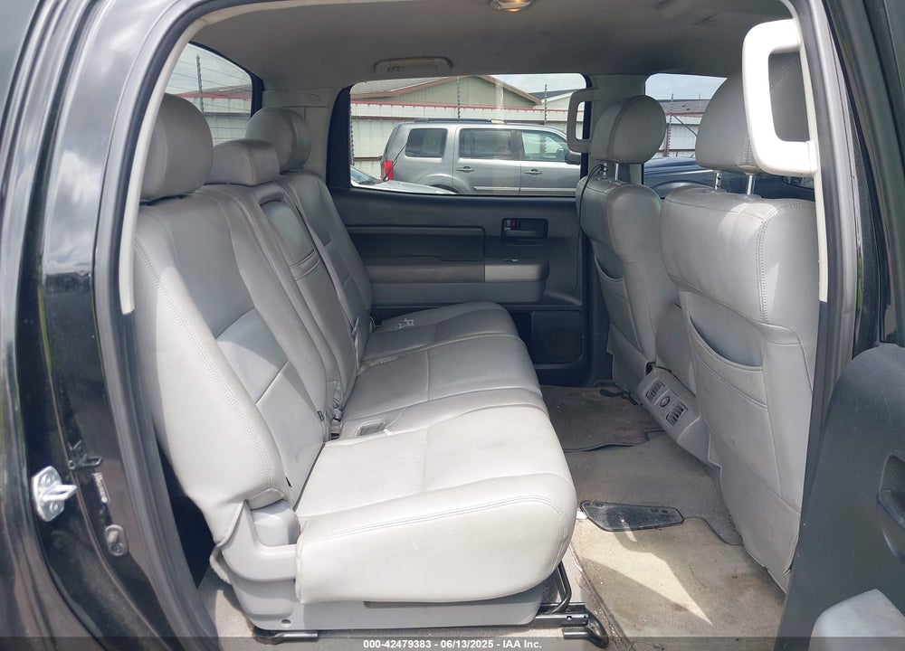 2007 TOYOTA TUNDRA SR5 5.7L V8 VIN: 5TBEV54117S466429