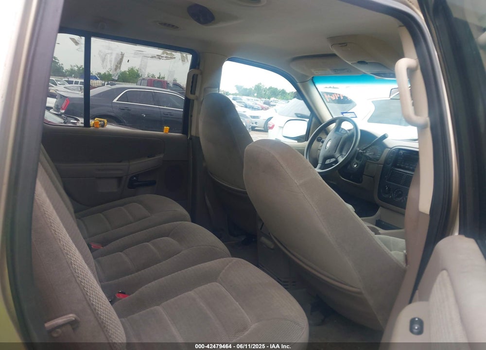 2002 FORD EXPLORER XLT VIN: 1FMZU63E02ZA06400
