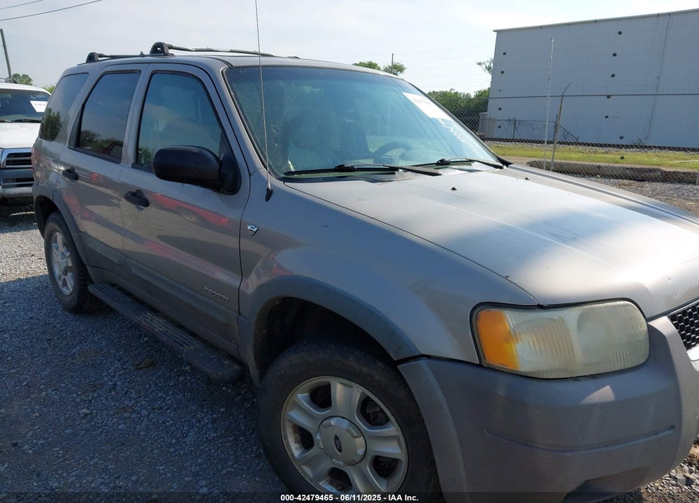 2001 FORD ESCAPE XLT VIN: 1FMCU04101KB58456