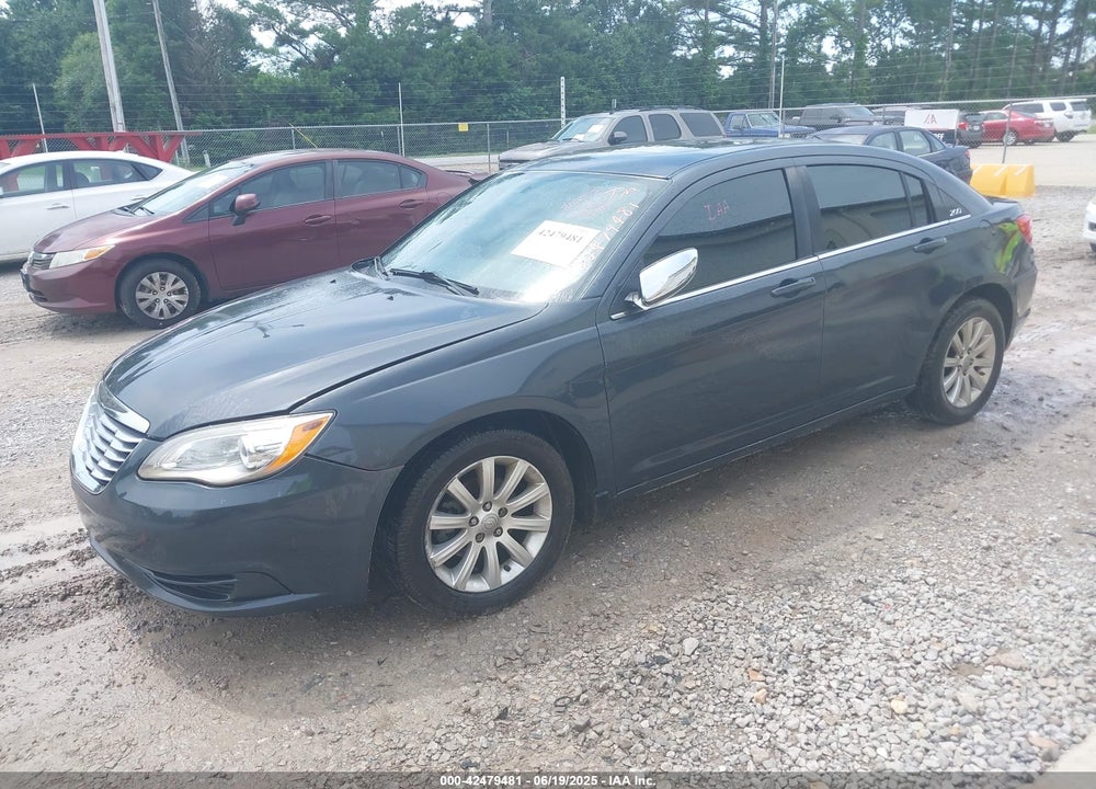 2012 CHRYSLER 200 VIN: 1C3CCBBB9CN302705