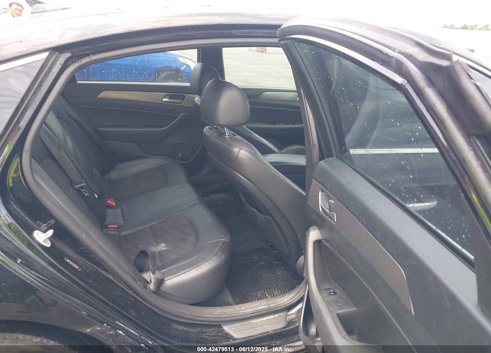 2018 HYUNDAI SONATA SPORT VIN: 5NPE34AF1JH707667