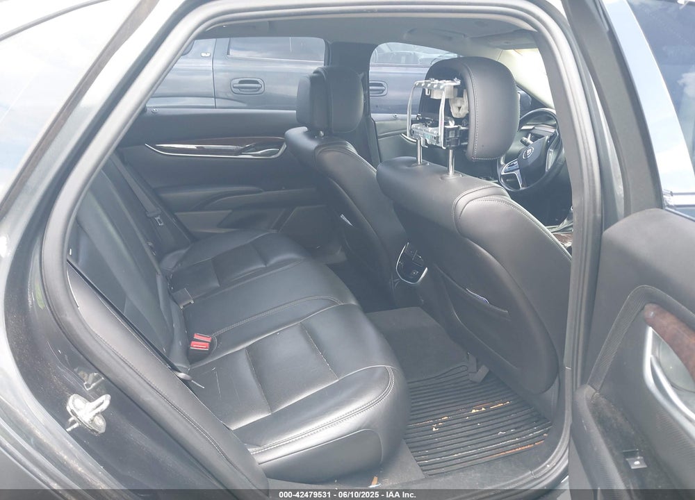 2013 CADILLAC XTS VIN: 2G61P5S34D9183910