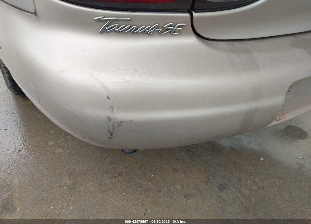 1998 FORD TAURUS LX/SE VIN: 1FAFP52S8WA230928