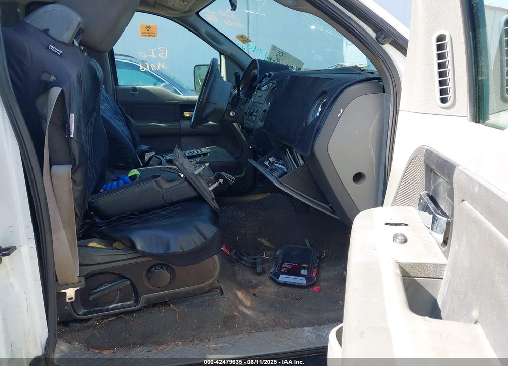 2005 FORD F-150 XL/XLT VIN: 1FTPF12555NA34148