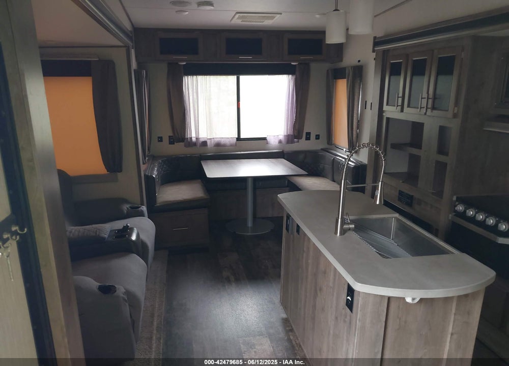 2020 FOREST RIVER OTHER VIN: 5ZT3SRSB9L6103069