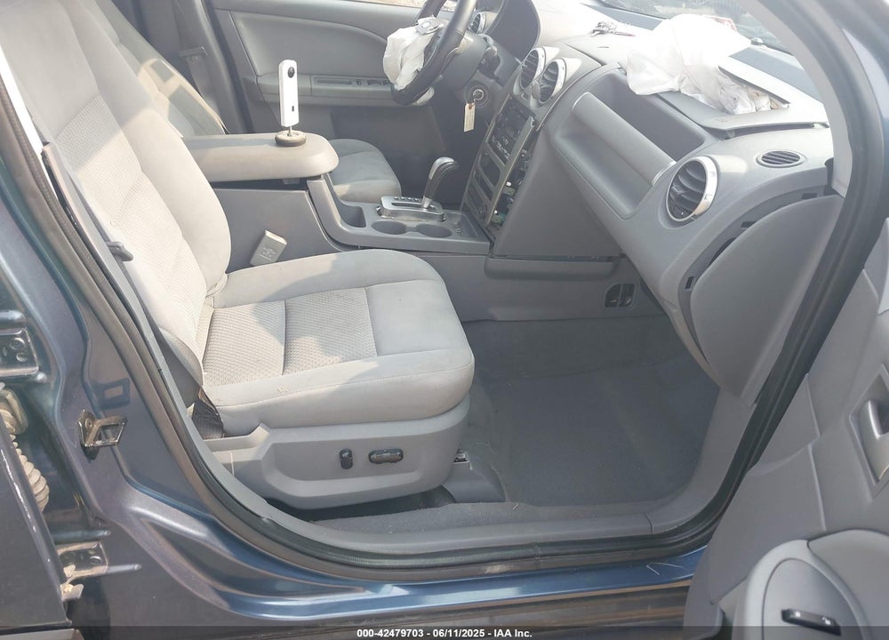 2005 FORD FREESTYLE SEL VIN: 1FMDK05155GA77812